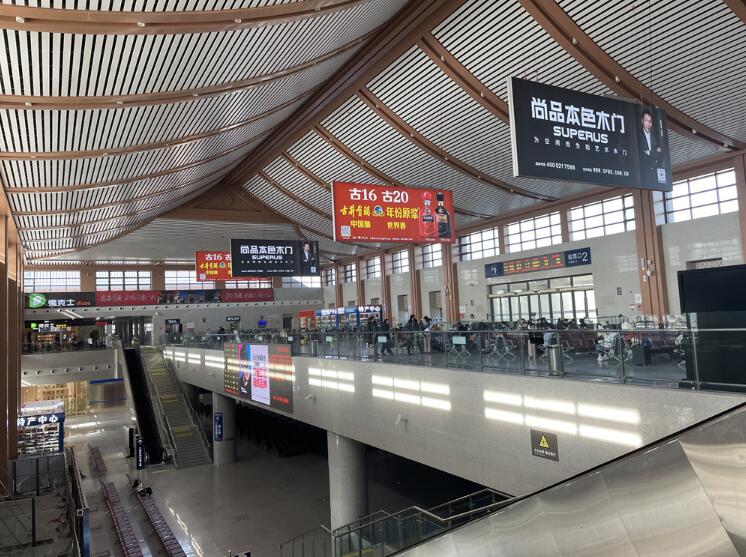 燈箱LED廣告非常有利于現代社會快節奏、效率高的生活